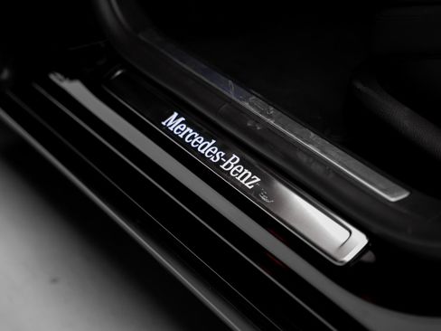 Used 2023 Mercedes-Benz S 580 4MATIC Sedan image 55
