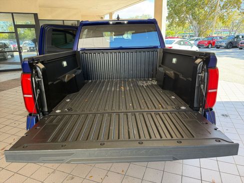 Used 2024 Toyota Tacoma TRD Sport image 25