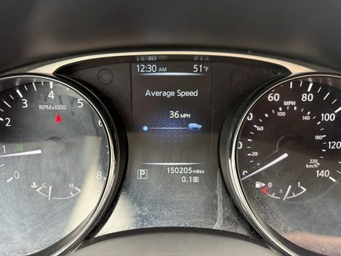 Used 2014 Nissan Rogue SV AWD/4WD image 9