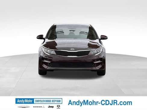 Used 2018 Kia Optima LX w/ Convenience Package FWD image 2