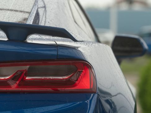 Used 2018 Chevrolet Camaro SS RWD image 29