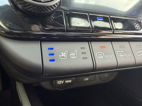 New 2026 Hyundai Elantra Limited image 37