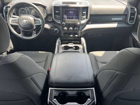 Used 2020 RAM 1500 Big Horn AWD/4WD image 10