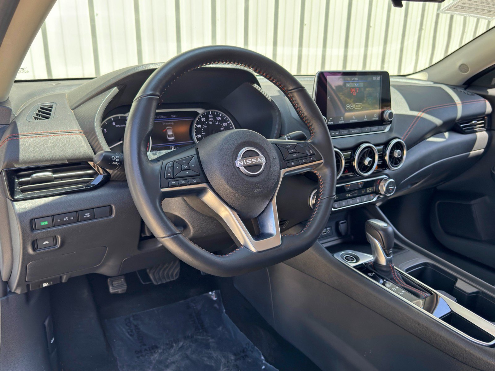 Used 2024 Nissan Sentra SR FWD image 12