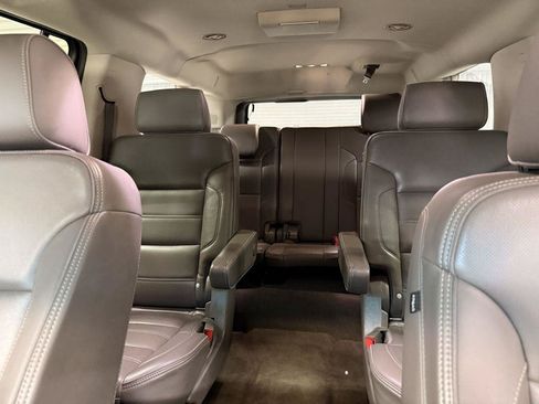 Used 2019 GMC Yukon XL Denali w/ Denali Ultimate Package AWD/4WD image 13