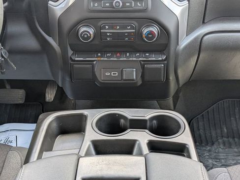 Used 2022 Chevrolet Silverado 1500 Custom RWD image 18