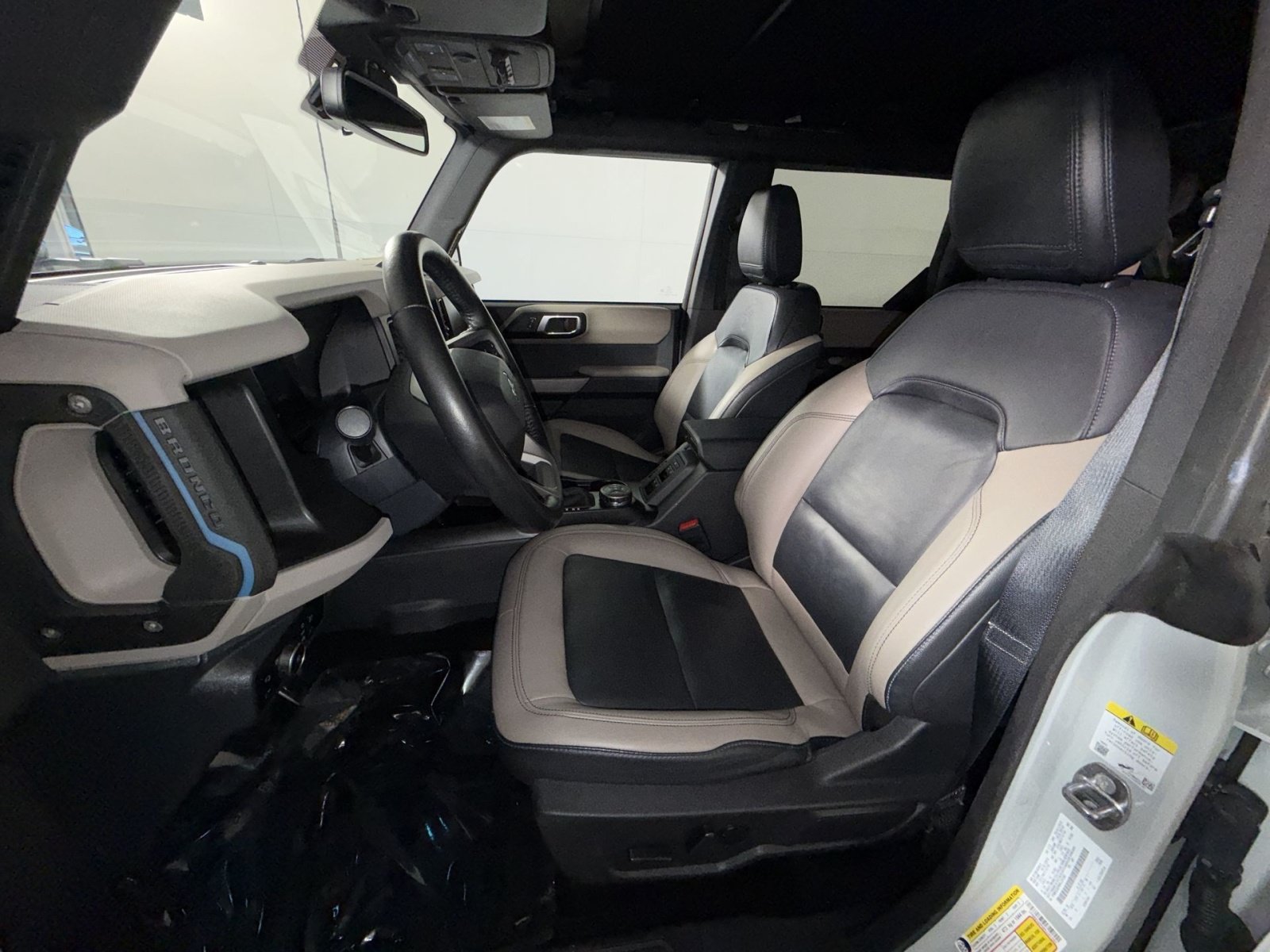 Used 2023 Ford Bronco Wildtrak AWD/4WD image 13
