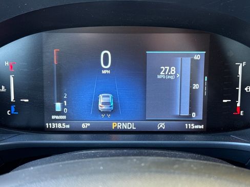 Used 2025 Ford Escape ST-Line image 24