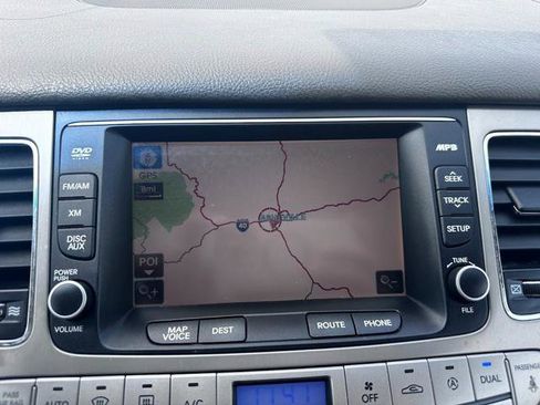 Used 2010 Hyundai Genesis 4.6 image 19