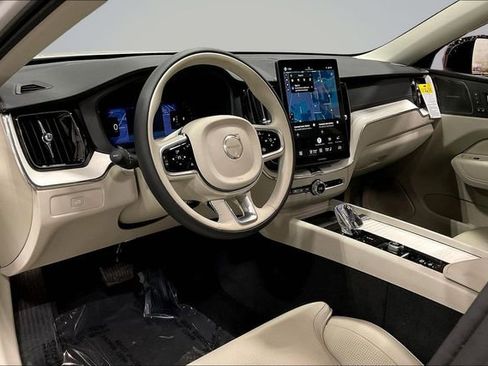 New 2026 Volvo XC60 B5 Ultra w/ Protection Package Premier AWD/4WD image 10