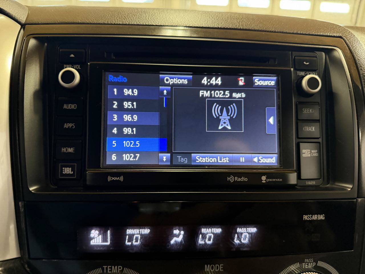 Used 2018 Toyota Sequoia Platinum w/ Carpet Mat Package AWD/4WD image 28