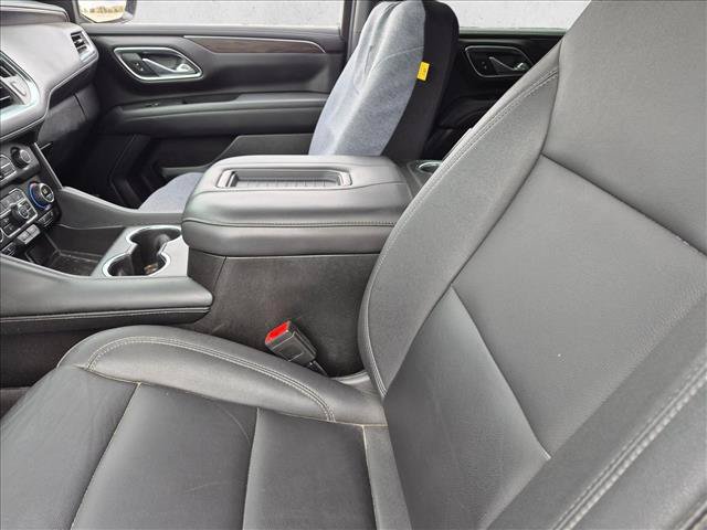Used 2023 Chevrolet Tahoe LT w/ Luxury Package AWD/4WD image 9