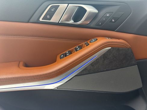 Used 2023 BMW X5 M50i w/ Executive Package image 13