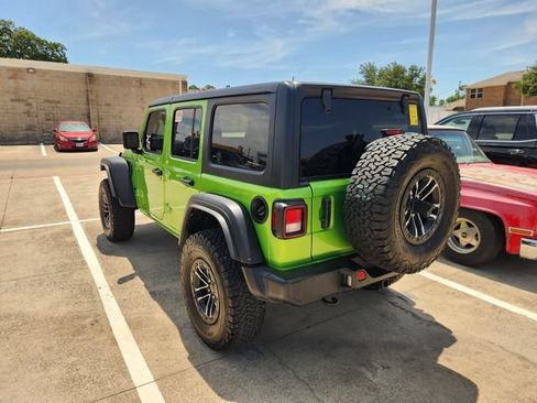 Used 2025 Jeep Wrangler Unlimited Sport AWD/4WD image 4