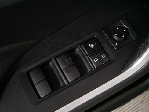 Used 2020 Toyota RAV4 LE w/ All Weather Liner Package AWD/4WD image 14