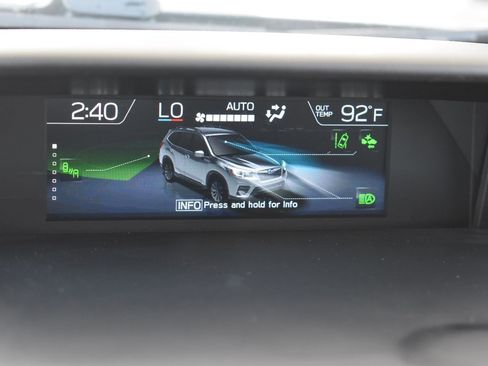 Used 2023 Subaru Forester Premium image 12