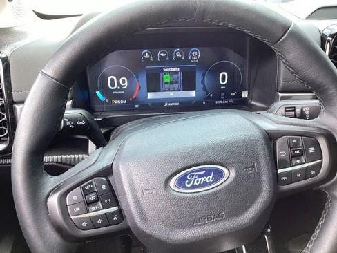 Used 2024 Ford Ranger Lariat w/ FX4 Off-Road Package AWD/4WD image 27
