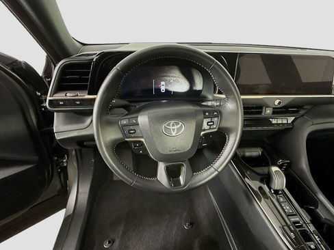 Certified 2026 Toyota Crown XLE image 11