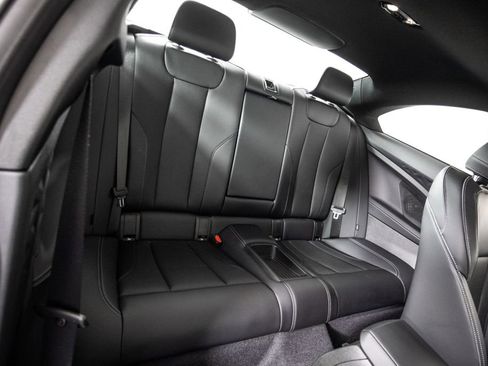Used 2023 BMW 230i Coupe RWD image 12