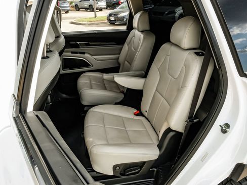 Used 2022 Kia Telluride EX w/ EX Premium Package FWD image 40