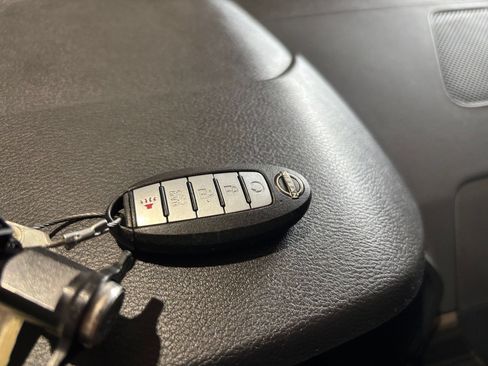 Used 2025 Nissan Altima 2.5 SV FWD image 20
