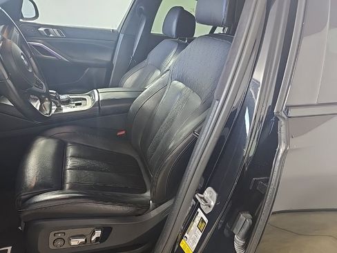 Used 2021 BMW X6 sDrive40i w/ M Sport Package image 11