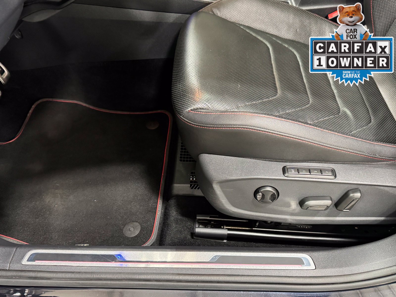 Used 2019 Volkswagen Jetta GLI Autobahn FWD image 17