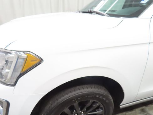 Used 2019 Ford Expedition Max Limited AWD/4WD image 40