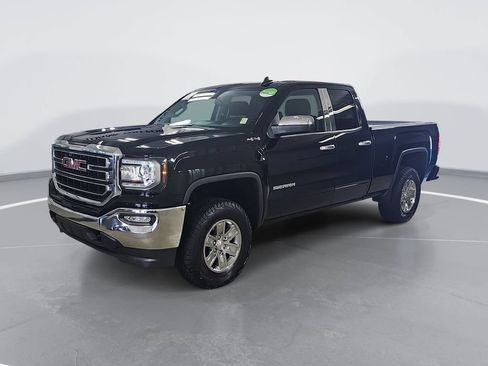 Used 2017 GMC Sierra 1500 SLE w/ SLE Value Package AWD/4WD image 9