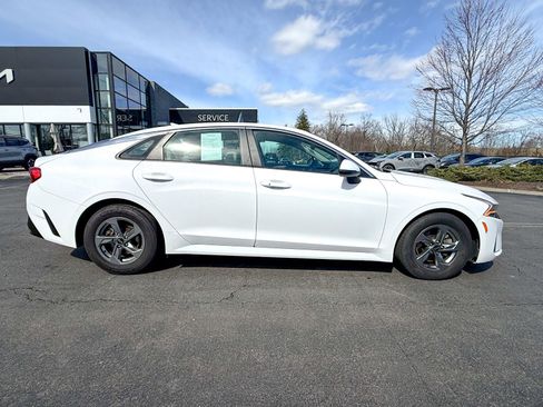 Used 2021 Kia K5 LXS image 4