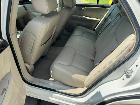 Used 2008 Cadillac DTS FWD image 19