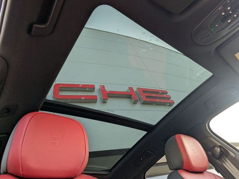 New 2026 Porsche Cayenne S image 26