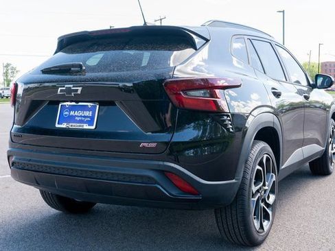Used 2025 Chevrolet Trax RS w/ Driver Confidence Package FWD image 6