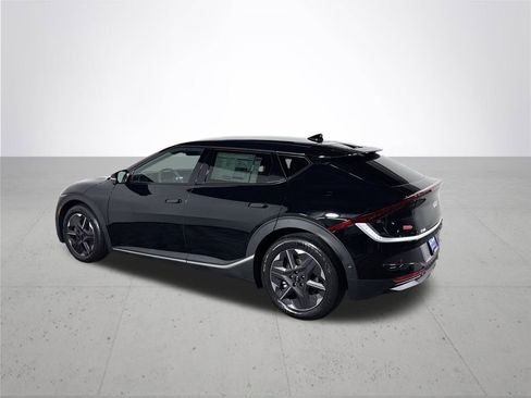 New 2025 Kia EV6 Light image 8