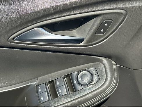 Used 2023 Buick Encore GX Select w/ Safety Package II FWD image 29