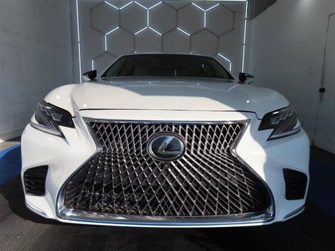 Used 2019 Lexus LS 500 w/ Interior Upgrade Package RWD image 3