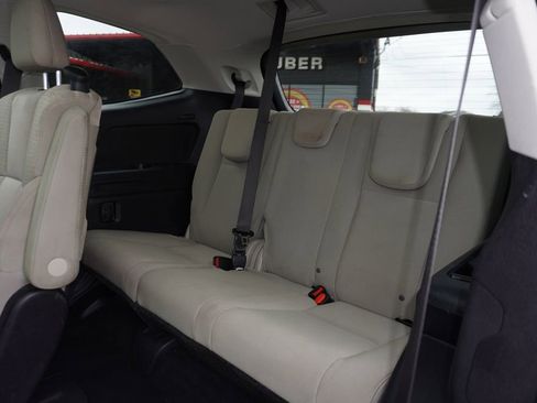 Used 2019 Subaru Ascent Premium w/ Popular Package #3 image 27