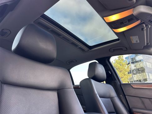 Used 2012 Mercedes-Benz E 350 E 350 image 16