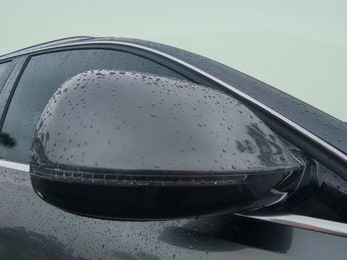 Used 2017 Audi Q5 2.0T Premium Plus w/ Technology Package image 26