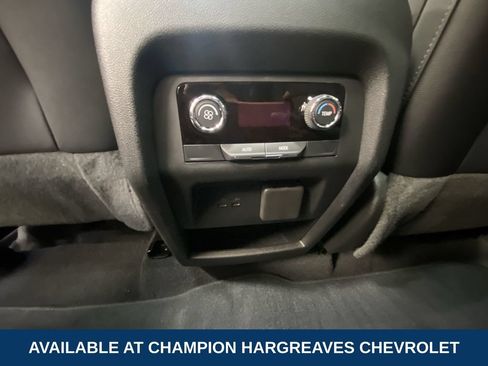 Used 2024 Chevrolet Traverse LT w/ Midnight/Sport Edition AWD/4WD image 29