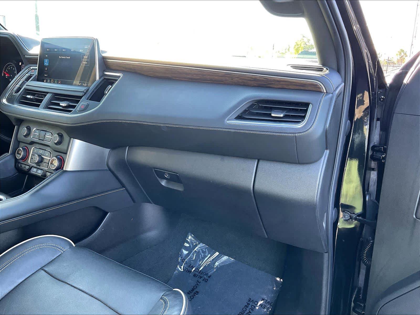 Used 2021 Chevrolet Tahoe Premier AWD/4WD image 19