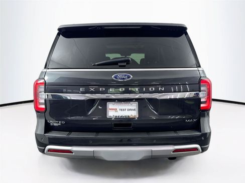 Used 2024 Ford Expedition Max Limited AWD/4WD image 12