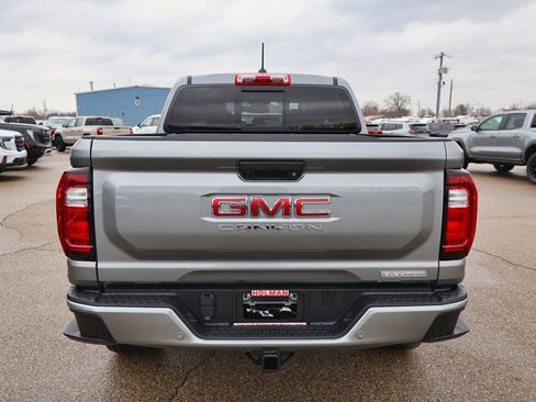 New 2026 GMC Canyon Elevation w/ Convenience Package image 4