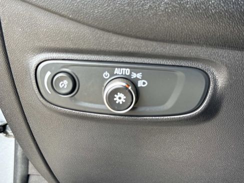 Used 2024 Chevrolet Equinox LT AWD/4WD image 42