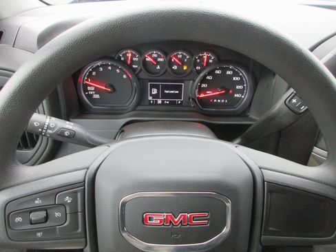 New 2026 GMC Sierra 1500 Pro w/ Graphite Edition AWD/4WD image 17