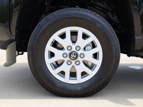 New 2026 Toyota Tacoma SR5 RWD image 9