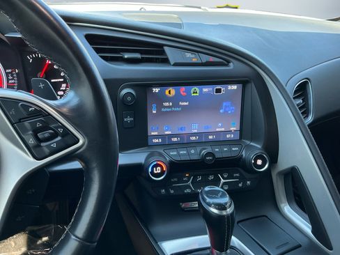 Used 2019 Chevrolet Corvette Z06 RWD image 12