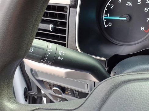 Used 2022 Ford F150 XL image 16