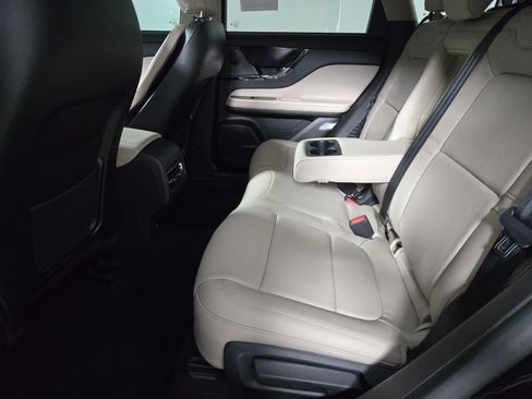 New 2026 Lincoln Corsair Reserve w/ Jet Appearance Package AWD/4WD image 8