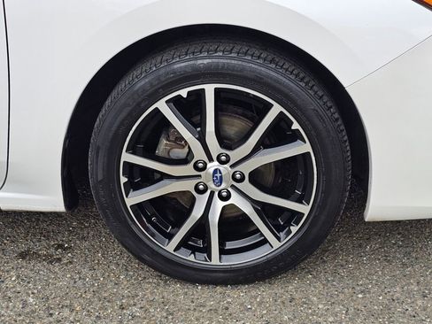 Used 2018 Subaru Impreza 2.0i Limited image 10